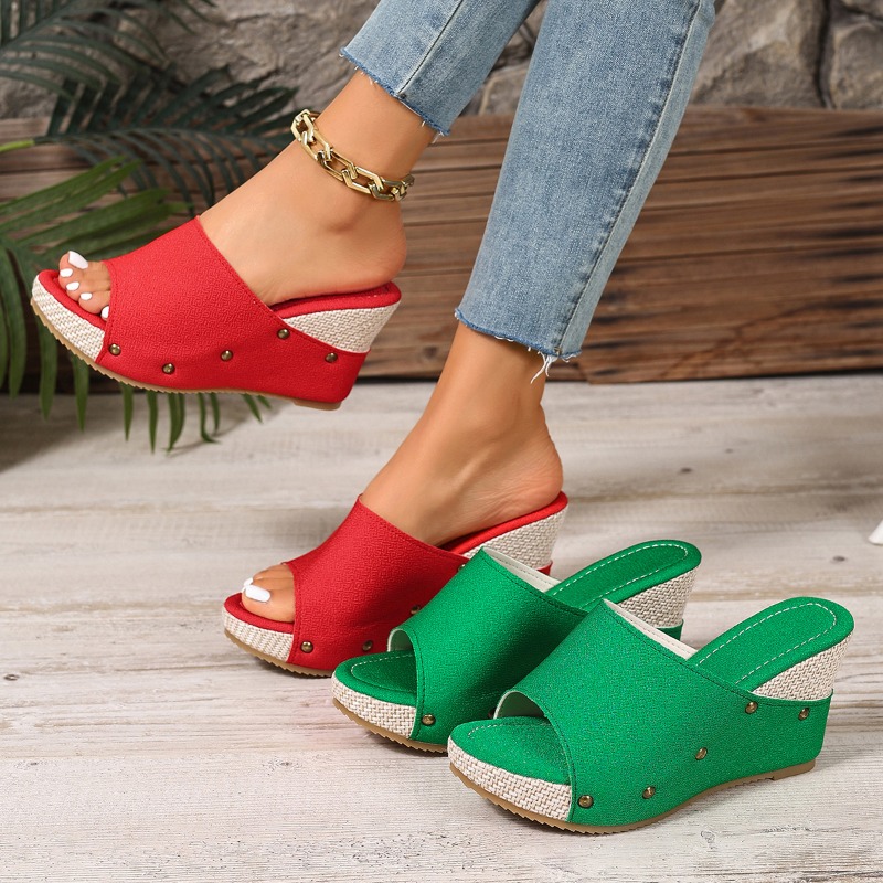 شباشب نسائية جديدة لصيف 2026،  - مراجعة Wedge Espadrille Women وسعره